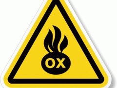 Eticheta pentru materiale oxidante